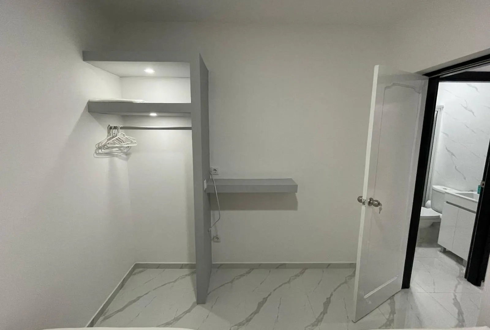 Апартаменты Di Rosa Apartament Прайя